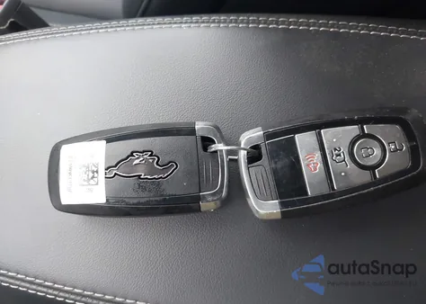 2023 Ford Mustang Mach-E Select из США, поврежденный, VIN 3FMTK1R4XPMA86021